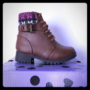 BRAND NEW Okie Dokie Lil Lawson!!!